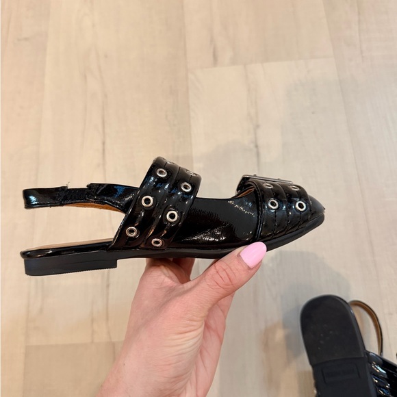 Steve Madden Black Patent Buckle Slingback Sandals - Picture 9 of 11